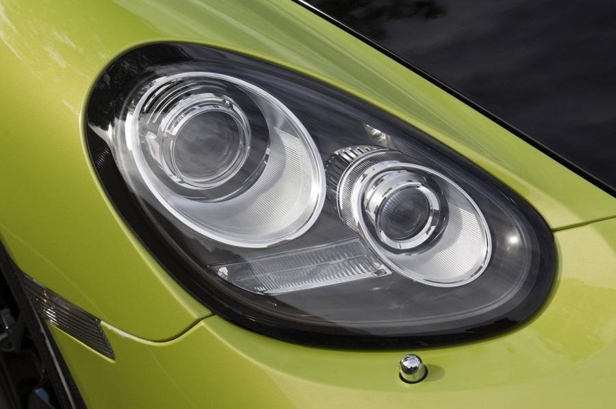  Porsche Cayman R 2011 года  (фото 30 из 214)